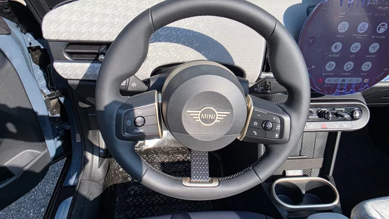 MINI Cooper Convertible