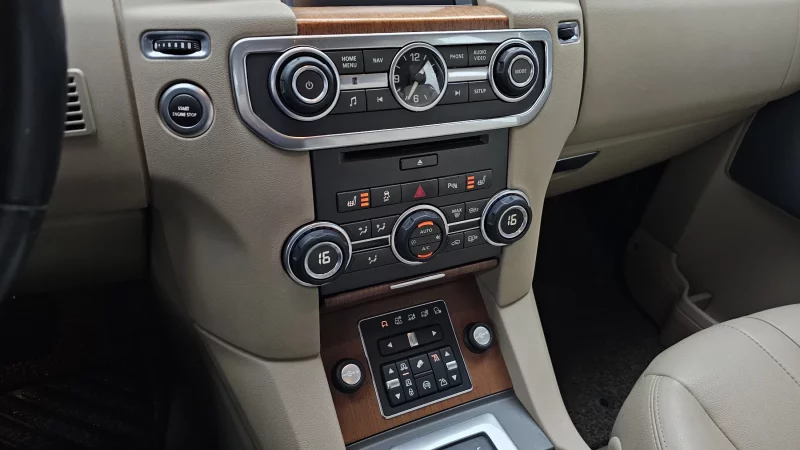 Land Rover DISCOVERY