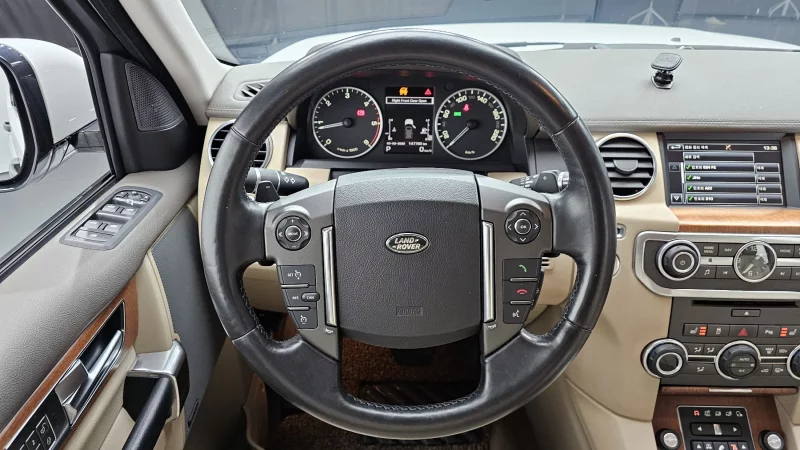 Land Rover DISCOVERY