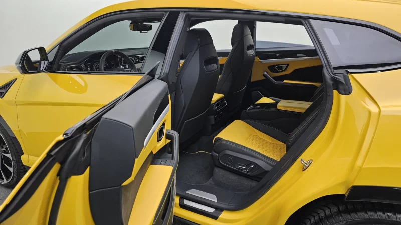 Lamborghini URUS