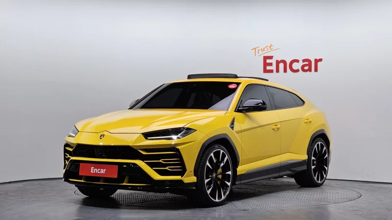 Lamborghini URUS