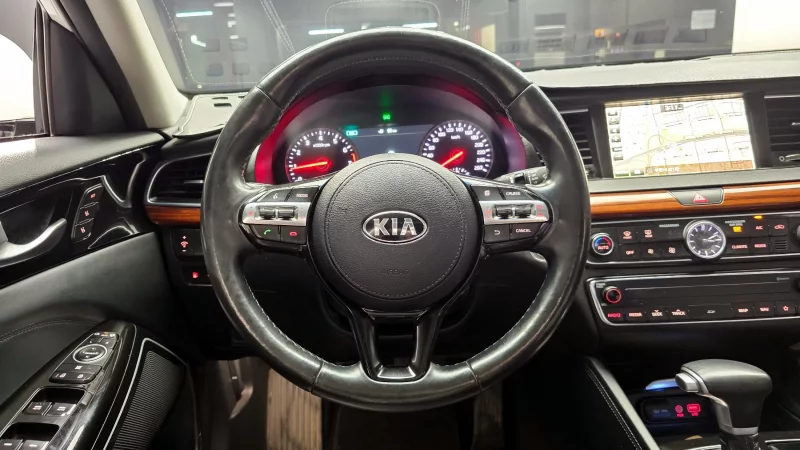 Kia K7