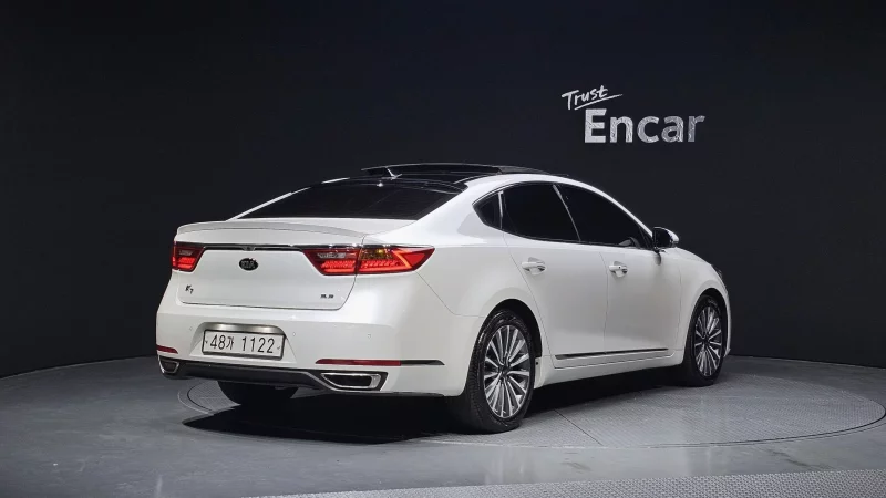 Kia K7