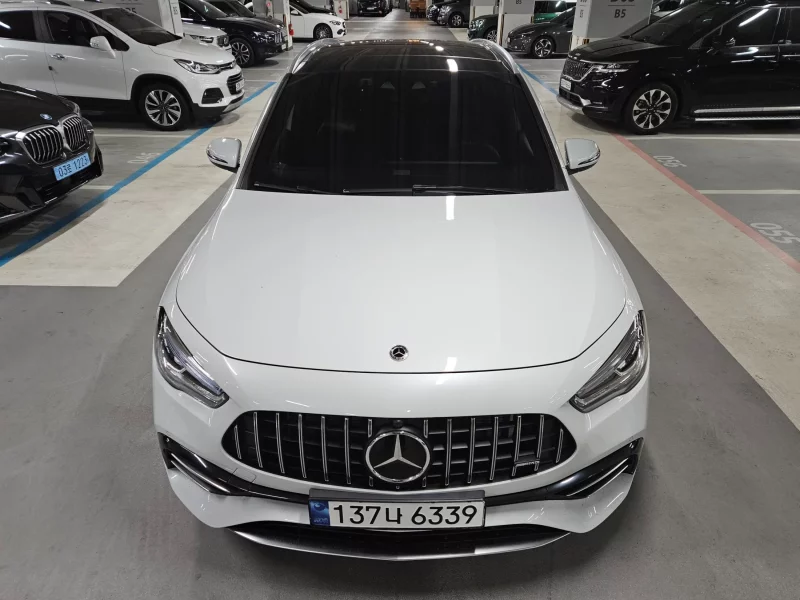 Mercedes-Benz GLA-Class