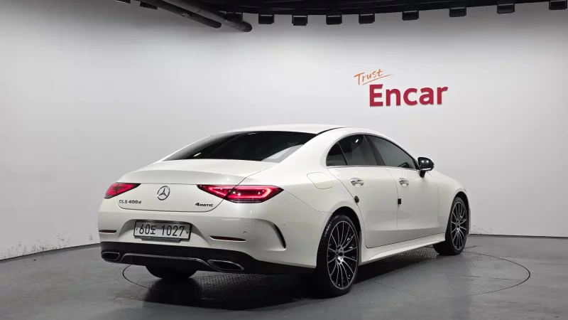 Mercedes-Benz CLS-Class