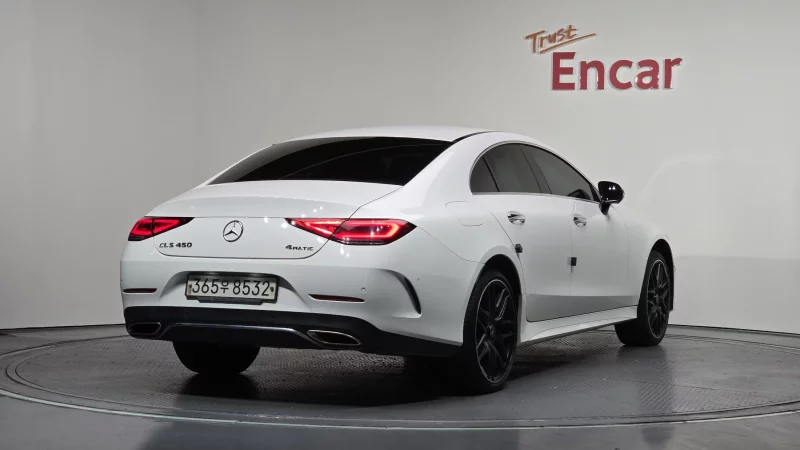Mercedes-Benz CLS-Class