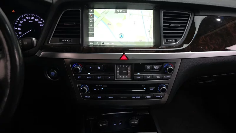 Hyundai Genesis