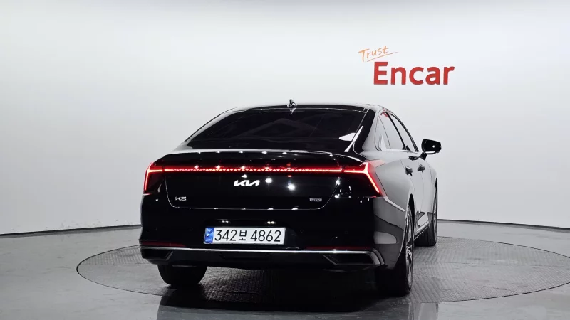 Kia K8