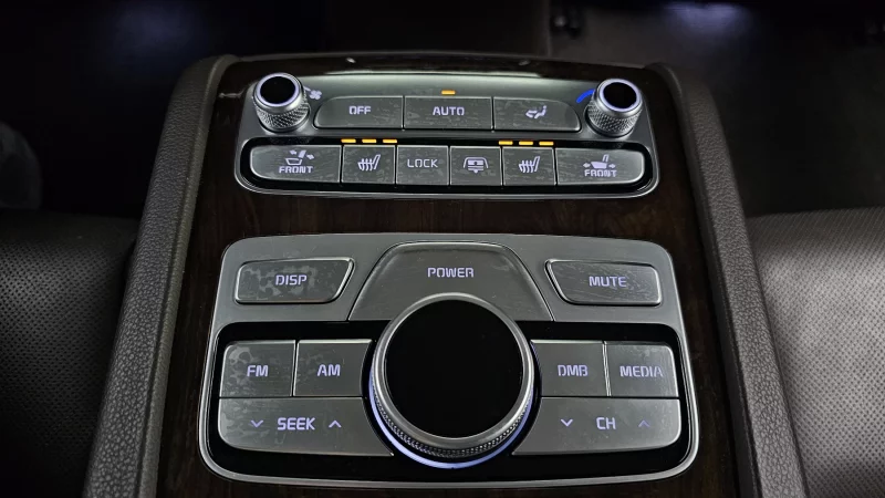 Kia K9