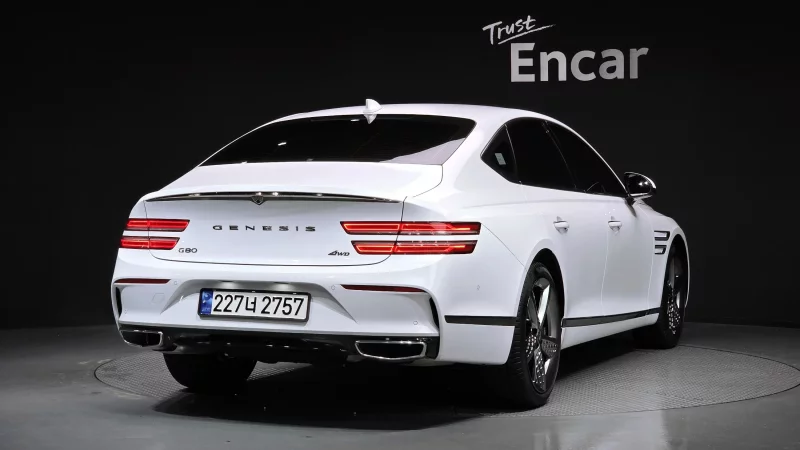 Genesis G80