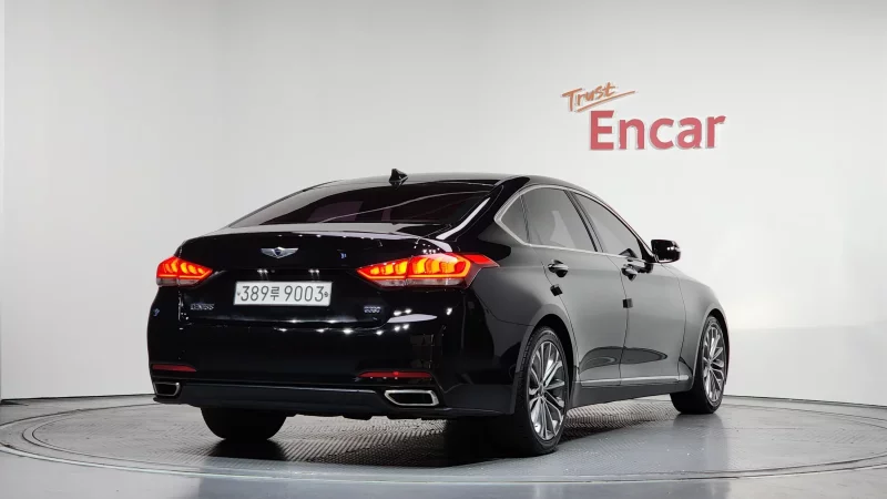 Hyundai Genesis