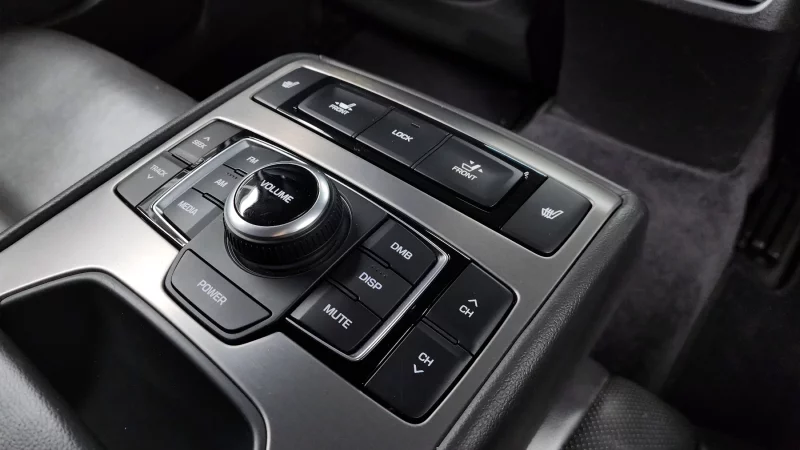Hyundai Genesis
