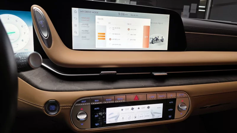 Genesis G90