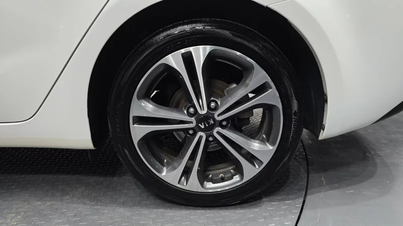 Kia K3