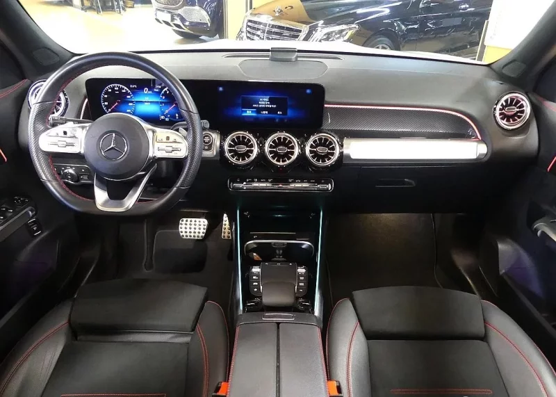 Mercedes-Benz GLB-Class
