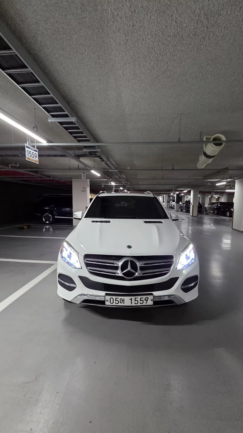 Mercedes-Benz GLE-Class