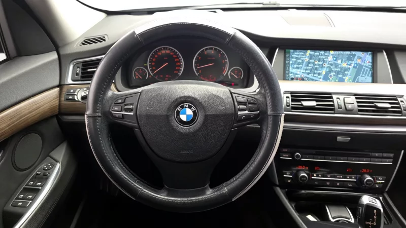 BMW 5-Series Gran Turismo
