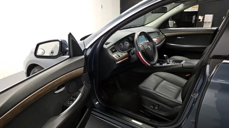 BMW 5-Series Gran Turismo