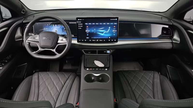 BYD Sealion 7