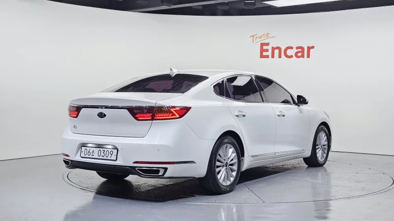 Kia K7