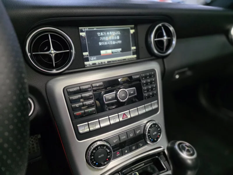 Mercedes-Benz SLK-Class