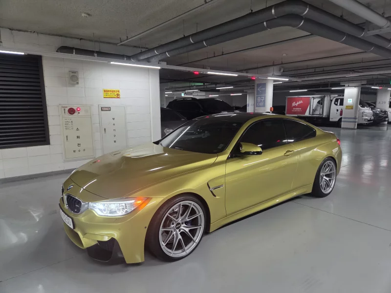 BMW M4