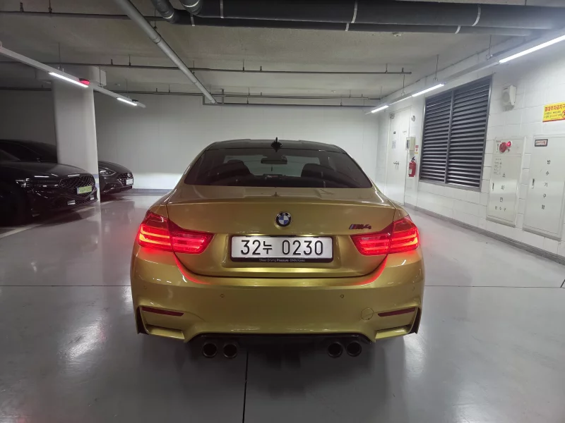 BMW M4