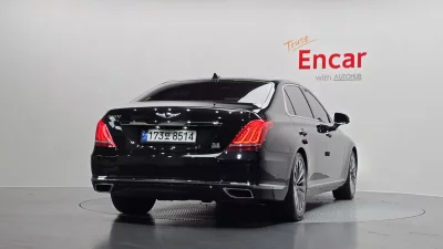 Genesis EQ900