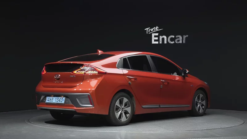 Hyundai Ioniq