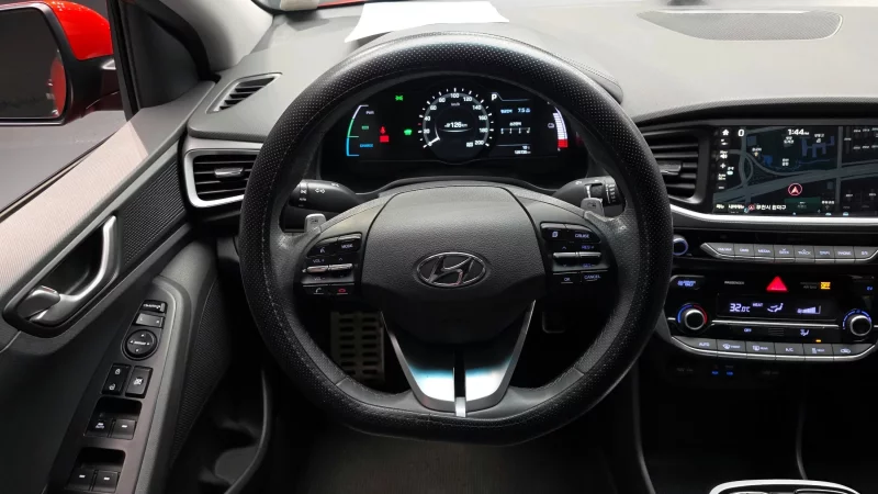 Hyundai Ioniq