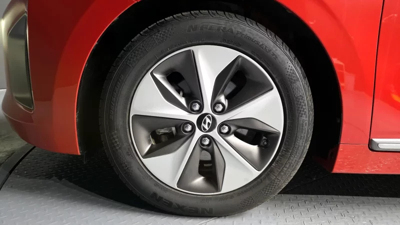 Hyundai Ioniq