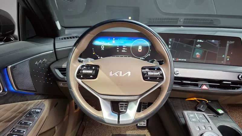 Kia K8