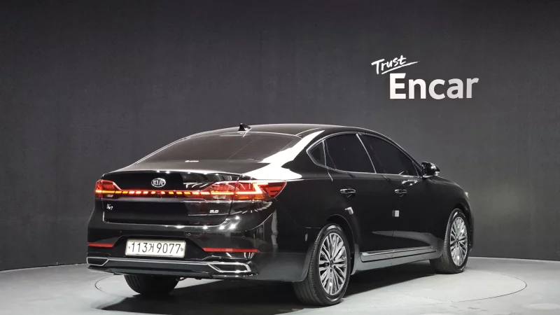 Kia K7