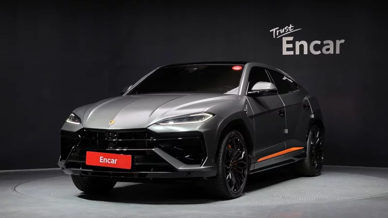 Lamborghini URUS