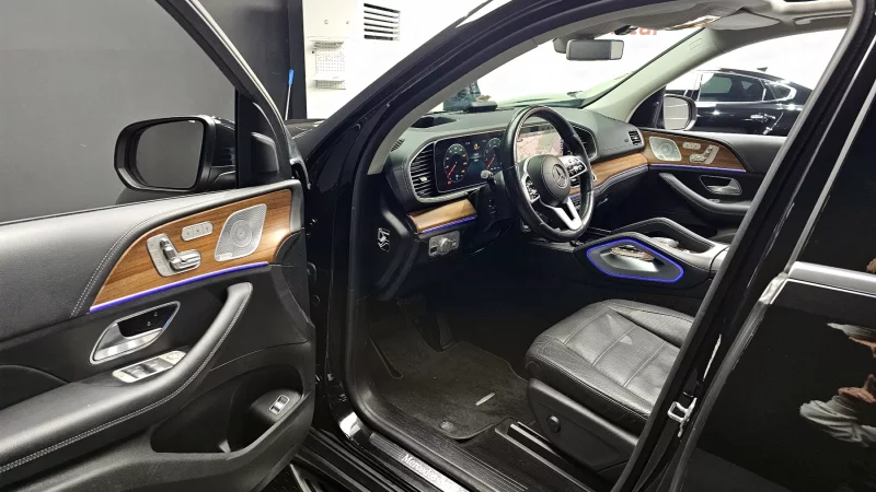 Mercedes-Benz GLE-Class