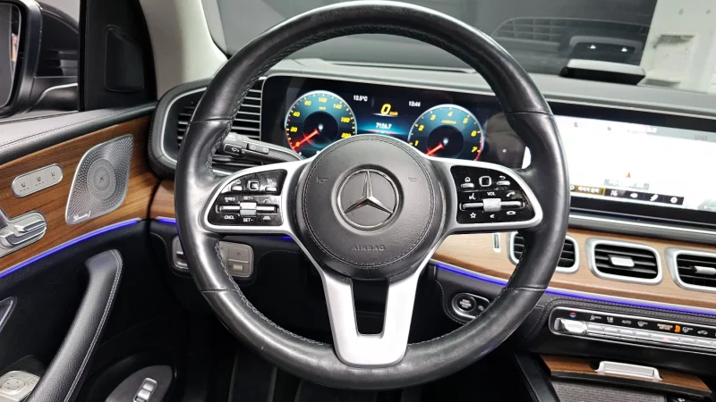 Mercedes-Benz GLE-Class