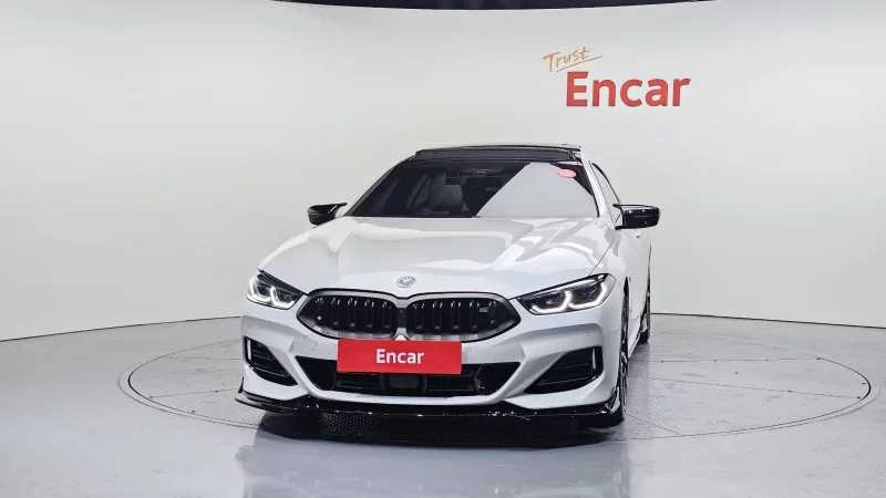 BMW 8-Series