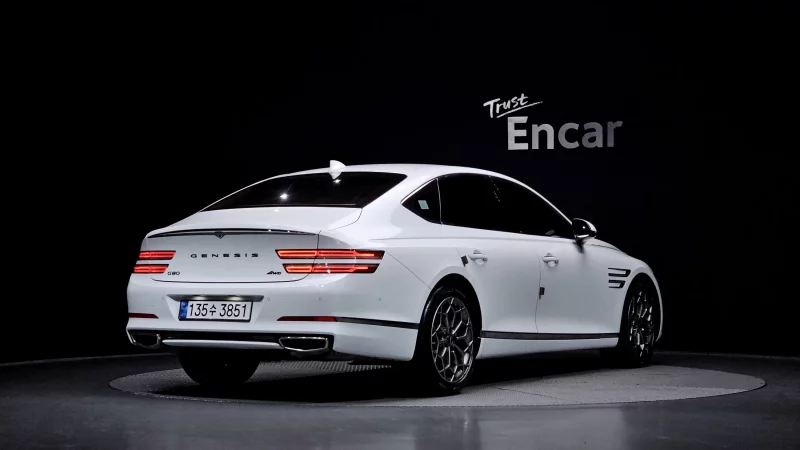 Genesis G80