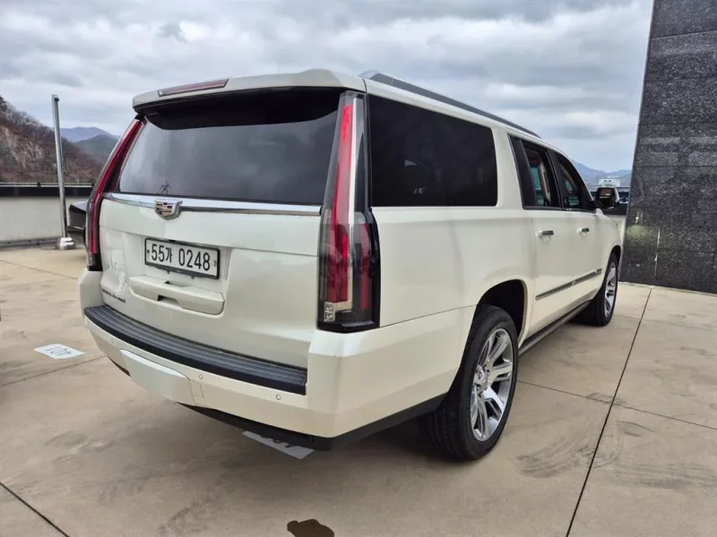 Cadillac Escalade