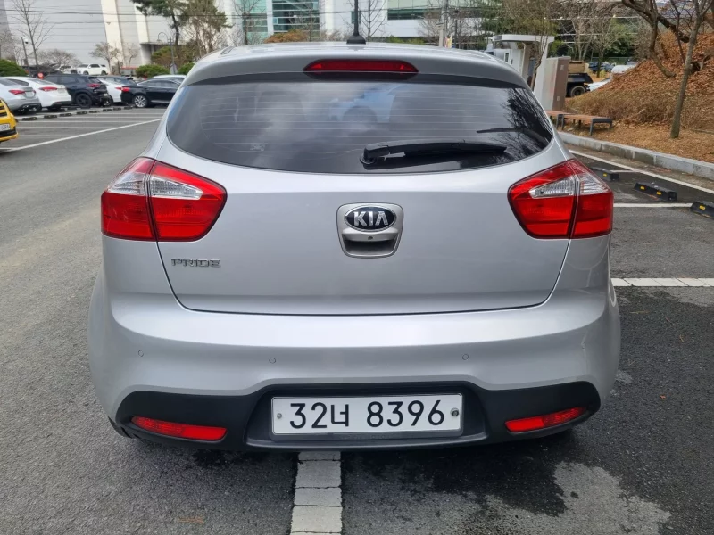 Kia pride