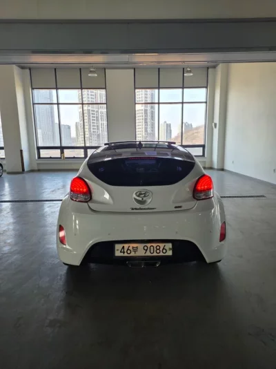 Hyundai Veloster