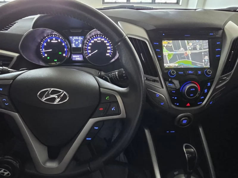 Hyundai Veloster