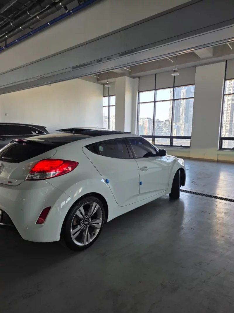Hyundai Veloster
