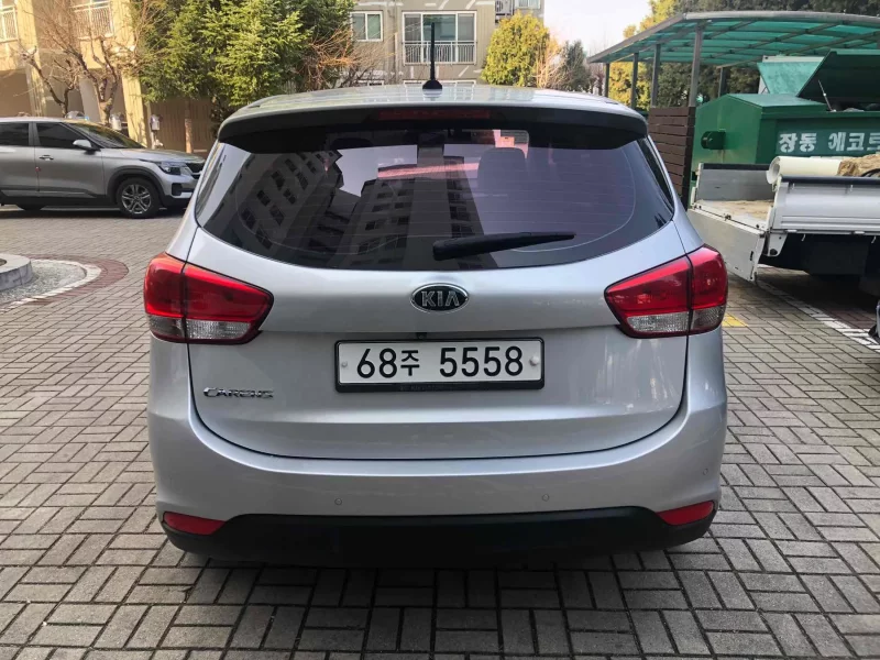 Kia Carens