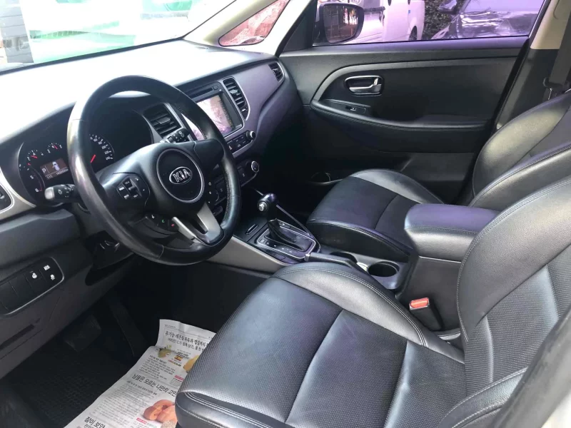Kia Carens