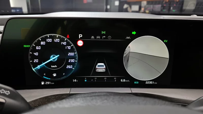 Kia K8