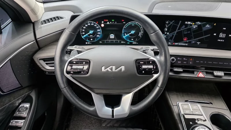 Kia K8