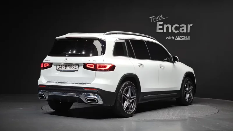 Mercedes-Benz GLB-Class