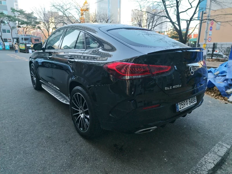 Mercedes-Benz GLE-Class