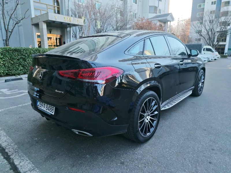 Mercedes-Benz GLE-Class